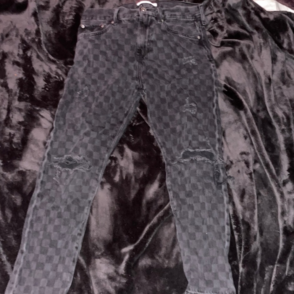 Pacsun ripped black checkerd jeans❣️
